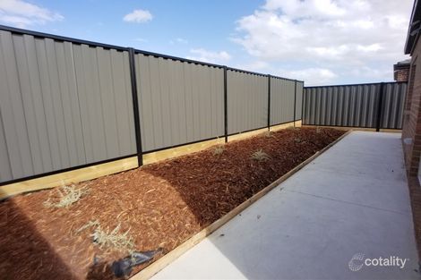 77 Distinction Ave, Craigieburn, VIC 3064