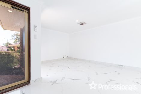 Property photo of 18/1-3 Stanbury Place Kardinya WA 6163