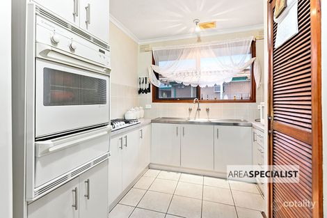 Property photo of 1 Colchester Court Keysborough VIC 3173