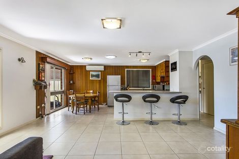 Property photo of 8 Baralga Close Niagara Park NSW 2250