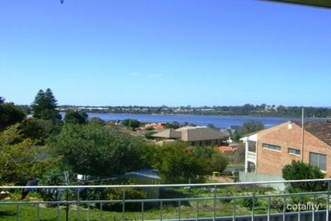 54 River View Tce, Mount Pleasant, WA 6153