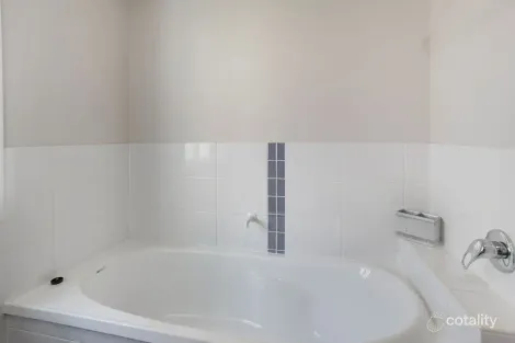 Property photo of 25 Lilley Terrace Chuwar QLD 4306