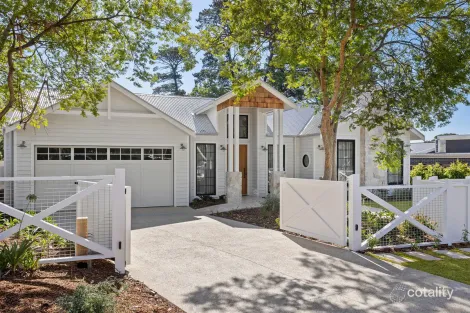 21 Melrose Dr, Mount Martha, VIC 3934