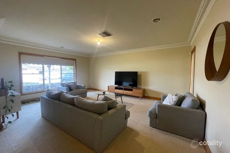 Property photo of 12 Viola Close Bell Park VIC 3215