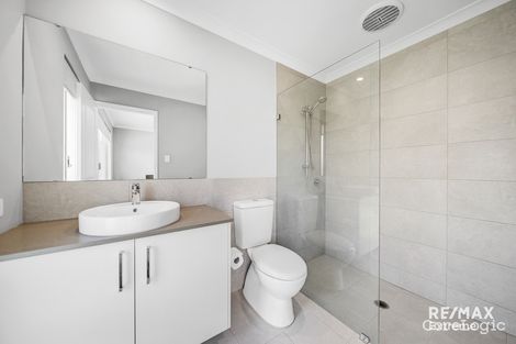 Property photo of 22 Moort Rise Carramar WA 6031