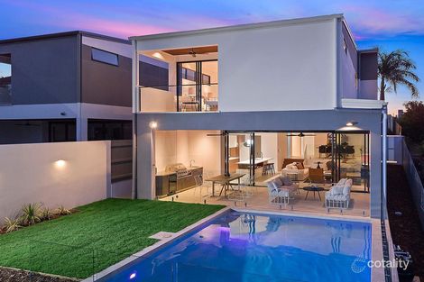 5a Meiers Rd, Indooroopilly, QLD 4068