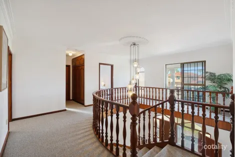 Property photo of 31 Kookaburra Street Stirling WA 6021