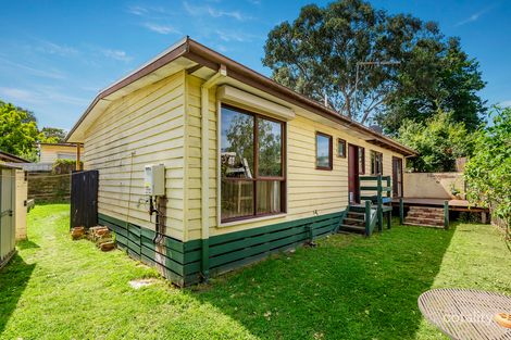 Property photo of 2/126 Somers Avenue Macleod VIC 3085