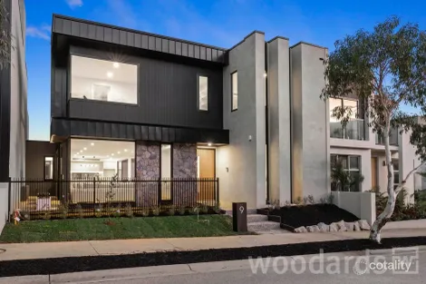 9 Spinnaker Tce, Safety Beach, VIC 3936