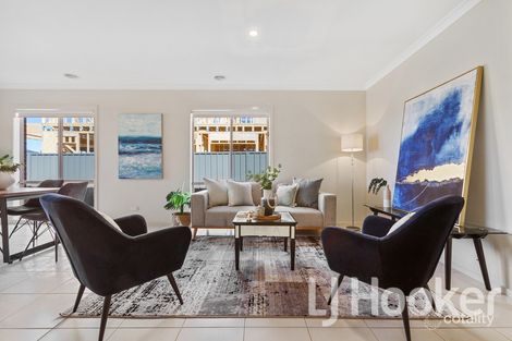 Property photo of 19 Henderson Drive Tarneit VIC 3029