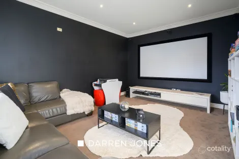 Property photo of 102 Edmund Rice Parade Bundoora VIC 3083