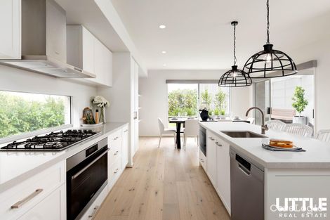 Property photo of 218 Soldiers Road Berwick VIC 3806