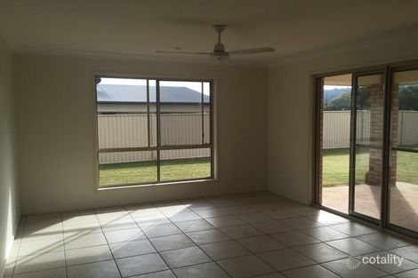 Property photo of 10 Frangipani Drive Kingaroy QLD 4610
