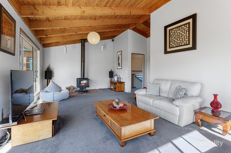 Property photo of 3/49 Costin Street Apollo Bay VIC 3233