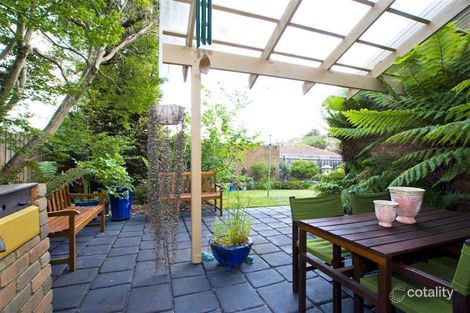 Property photo of 10 Harwick Close Ringwood VIC 3134