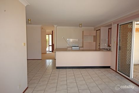 Property photo of 15 Meredith Crescent St Helens Park NSW 2560