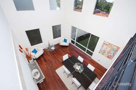 Property photo of 9 Quadrangle Place Nedlands WA 6009