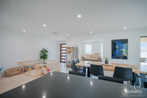Property photo of 18 Currawong Drive Calala NSW 2340
