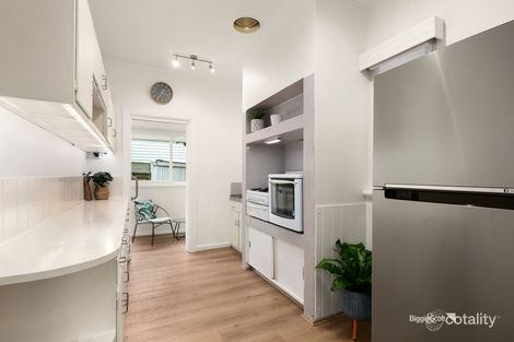 Property photo of 46 Canterbury Street Flemington VIC 3031