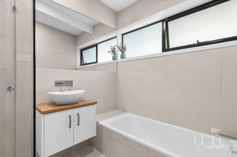 Property photo of 36 Ashenden Square Rosebud VIC 3939