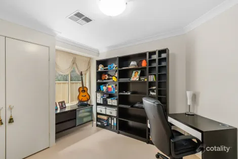 Property photo of 2 Ashburton Drive Albion Park NSW 2527