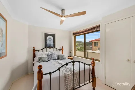 Property photo of 2 Ashburton Drive Albion Park NSW 2527