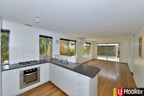 Property photo of 14 Kelso Lane Greenfields WA 6210