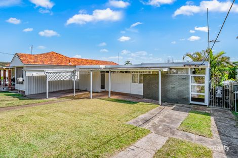 7 Augusta St, Warners Bay, NSW 2282