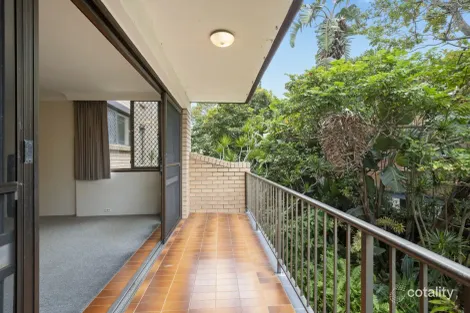 Property photo of 3/2928 Gold Coast Highway Surfers Paradise QLD 4217