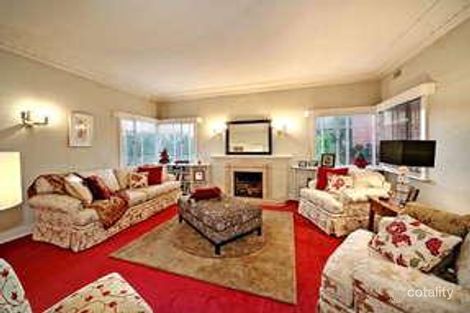 Property photo of 1 Dion Street Glen Iris VIC 3146