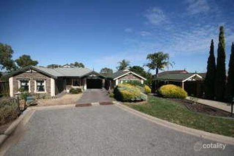 11 Hurtle Ct, Woodcroft, SA 5162