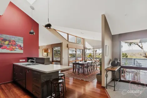 Property photo of 48 Jaeger Circuit Bruce ACT 2617