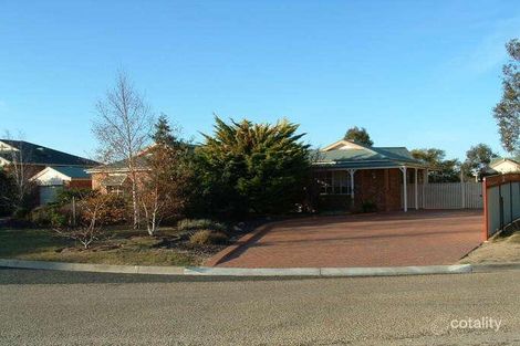 17 Lake Cove Ct, Newlands Arm, VIC 3875