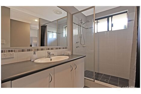 Property photo of 50 Musselbrook Trail Ellenbrook WA 6069