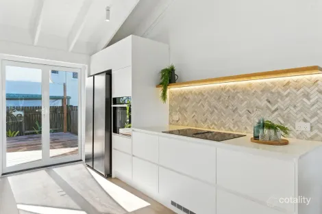 Property photo of 5/88-92 Broadwater Avenue Maroochydore QLD 4558