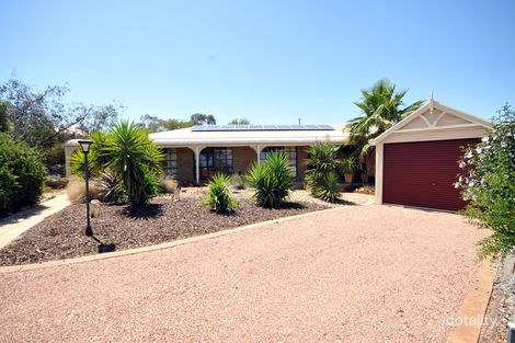 Property photo of 23 Magellan Crescent Kangaroo Flat VIC 3555