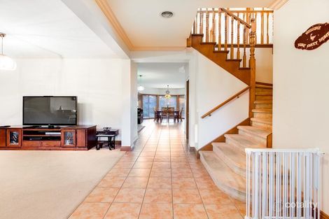 Property photo of 2 Garden Court Werribee VIC 3030