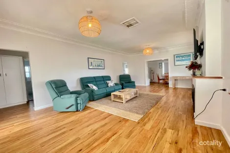 Property photo of 53 Cecile Street Parkes NSW 2870