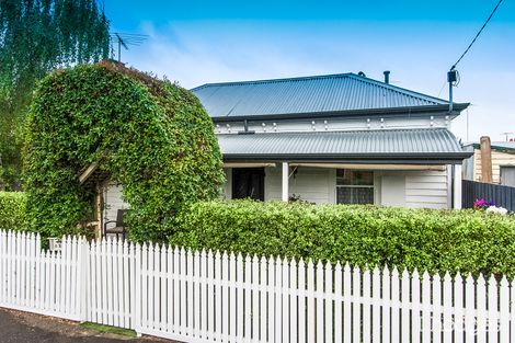 Property photo of 2 Tayler Street Geelong West VIC 3218