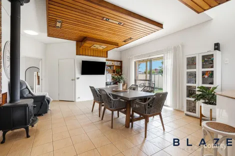 Property photo of 12 Gerarda Place West Hoxton NSW 2171