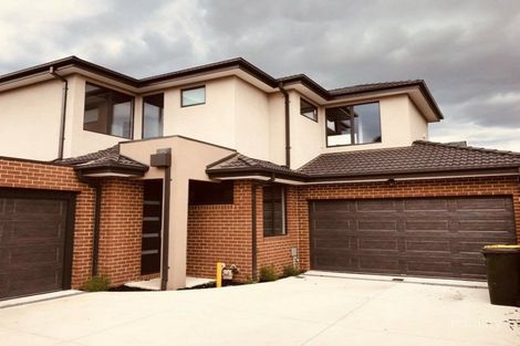 2/30 Harlington St, Clayton, VIC 3168