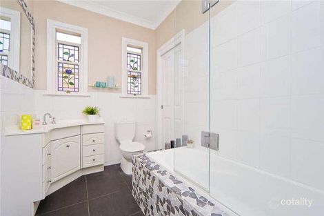 Property photo of 8 Nimbey Avenue Narraweena NSW 2099