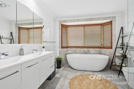 Property photo of 5 Napier Place Albion Park NSW 2527