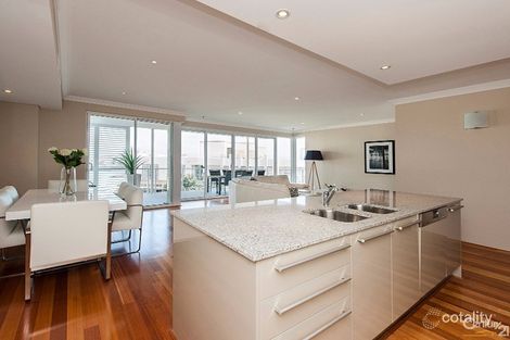 Property photo of 2/16 Cannaregio Square Mandurah WA 6210