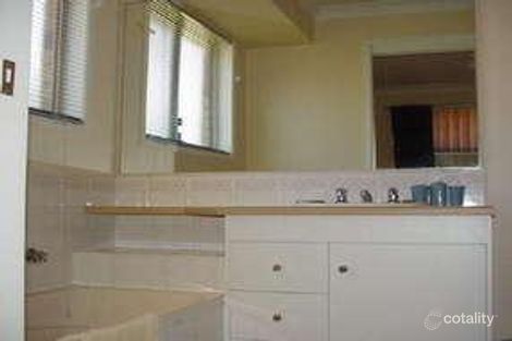 Property photo of 38 Acorn Circuit Forest Lake QLD 4078