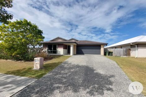 42 Adam St, Beachmere, QLD 4510