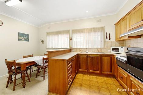 Property photo of 17 Lloyd Street Strathmore VIC 3041