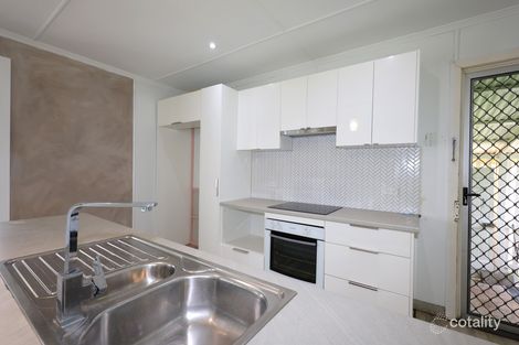 Property photo of 32 Hardacre Street Wandal QLD 4700