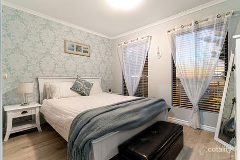 Property photo of 2 Calais Vista Port Kennedy WA 6172