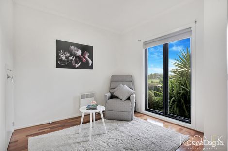 Property photo of 32 Grenville Walk Lalor VIC 3075